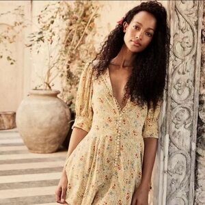 Doen 100% Silk Ceres Dress Size Medium